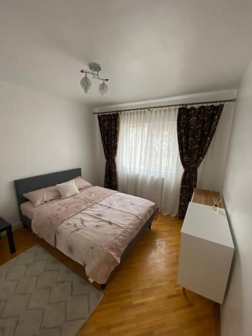 The Urban Hub 1 Lägenhet Iasi Exteriör bild